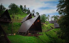 Kema Merbabu Powered By Cocotel